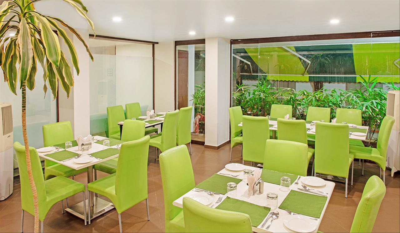 Hotel Mint Montvert, Baner Пюн Екстериор снимка