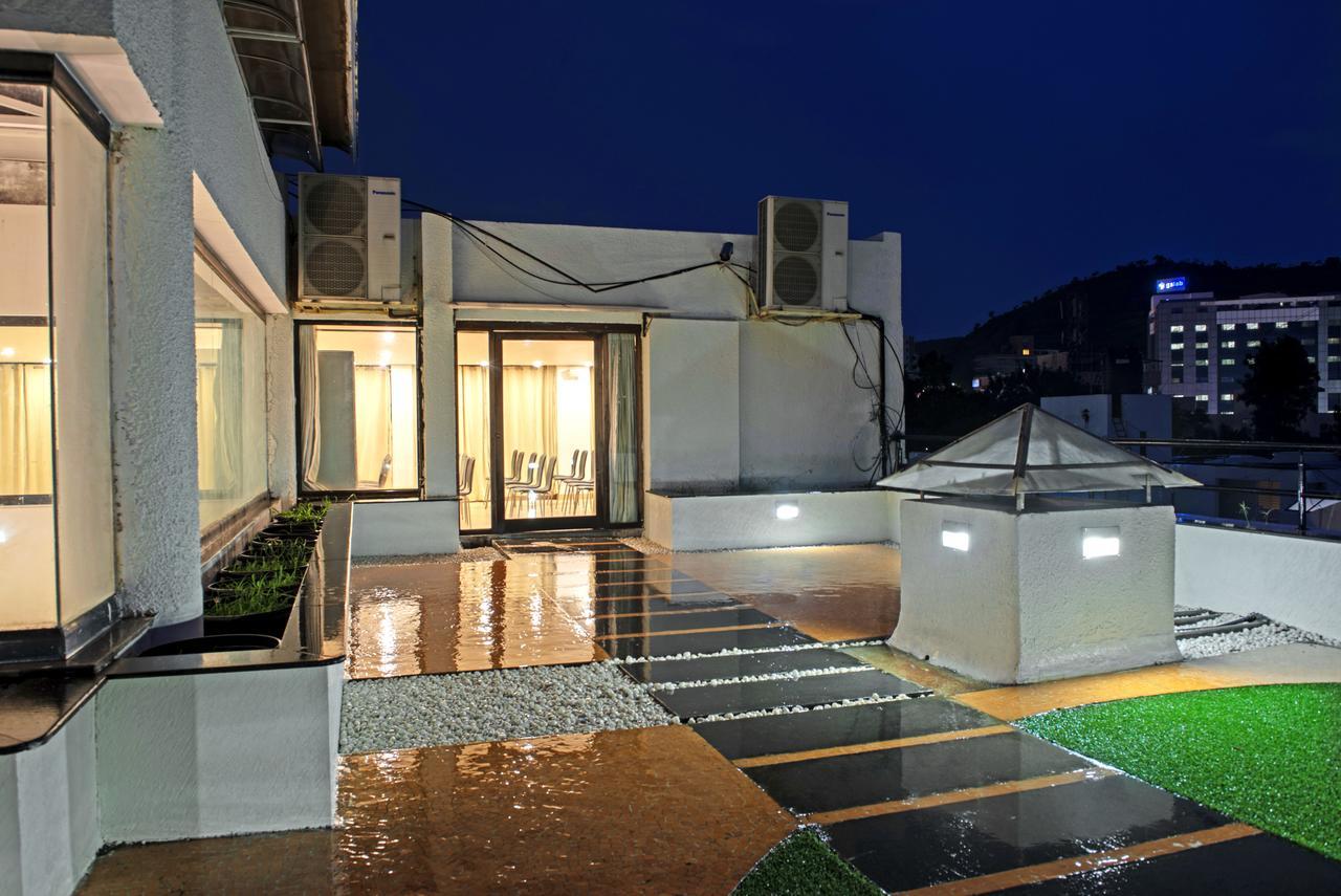 Hotel Mint Montvert, Baner Пюн Екстериор снимка