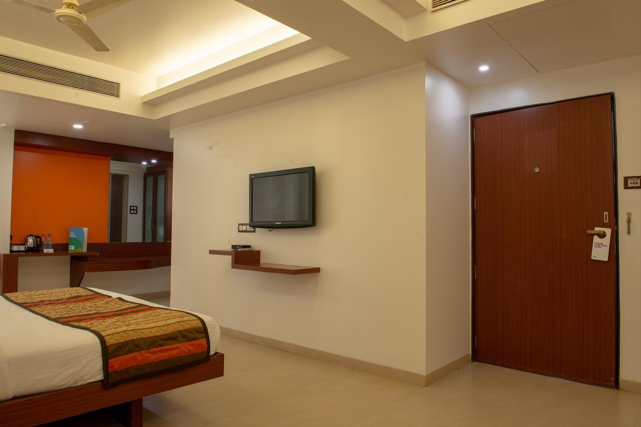 Hotel Mint Montvert, Baner Пюн Екстериор снимка