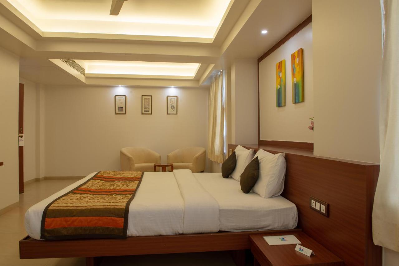 Hotel Mint Montvert, Baner Пюн Екстериор снимка
