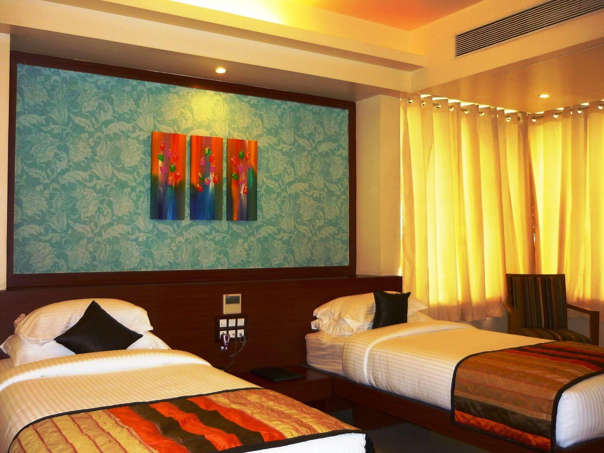 Hotel Mint Montvert, Baner Пюн Екстериор снимка
