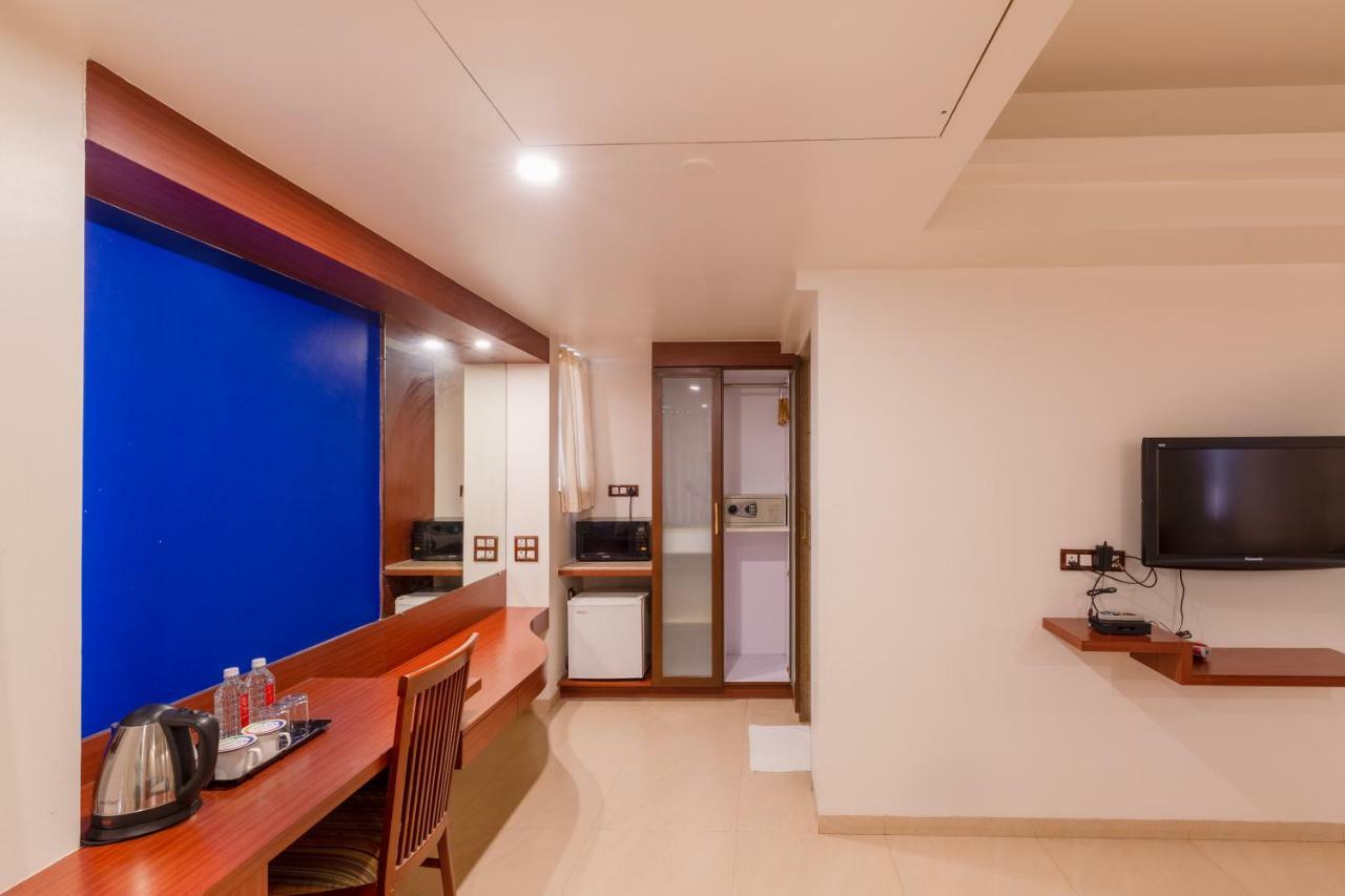 Hotel Mint Montvert, Baner Пюн Екстериор снимка